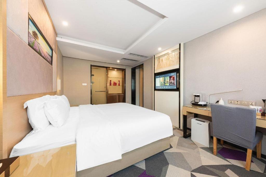 Lavande Hotel Nanchang Ai XI Hu Subway East Station Branch Nanchang (Jiangxi) Exterior foto